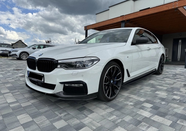 BMW Seria 5 cena 169900 przebieg: 166700, rok produkcji 2017 z Rybnik małe 704